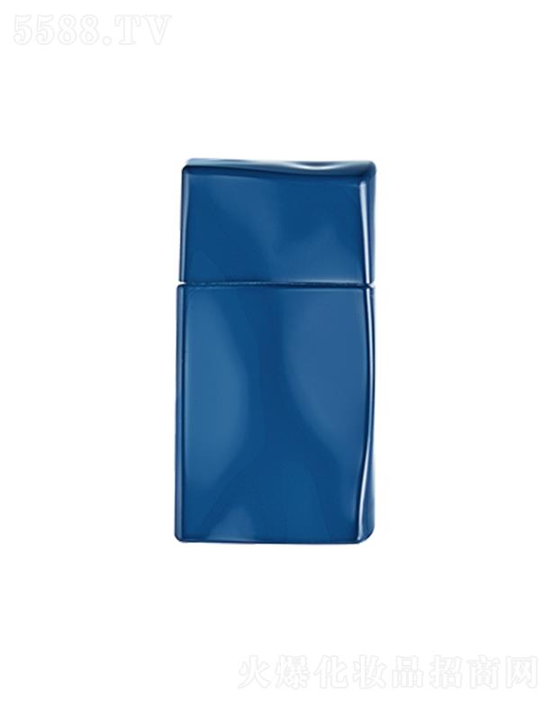 ·����܎��ˮ���yƷ(�Ϻ�)���޹�˾���P׿���ۼ�ˮ��ʿ����� 30ml���µķ�ɫ�{����������~���