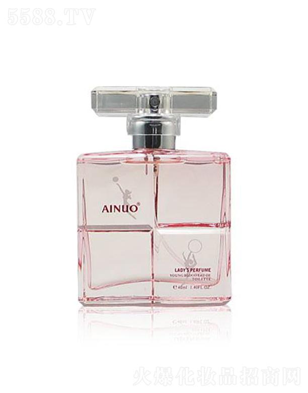 �Ռ��мΌ����û������޹�˾����(��i)�ZŮʿ�ഺ�\(y��n)��(d��ng)��ˮ