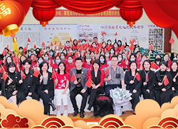 �v��(j��ng)ǧ����δ�����������լ�ף����������������ʮ����