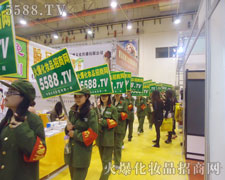 �Gɫ܊�b�������Ӣ�˲��l(f��)�������C��