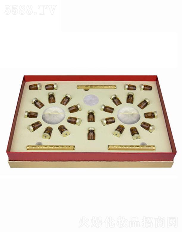 ������W-���L��ܲ��