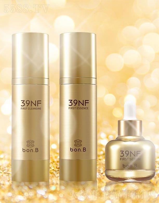 �����������b