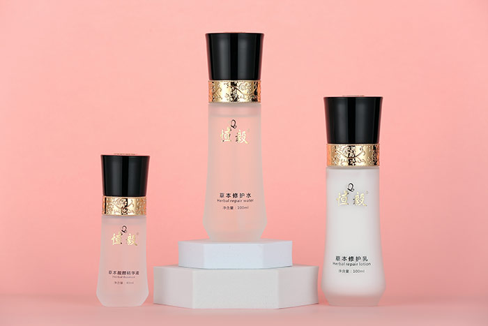 恒毅草本修護套盒 恒毅草本修護套盒