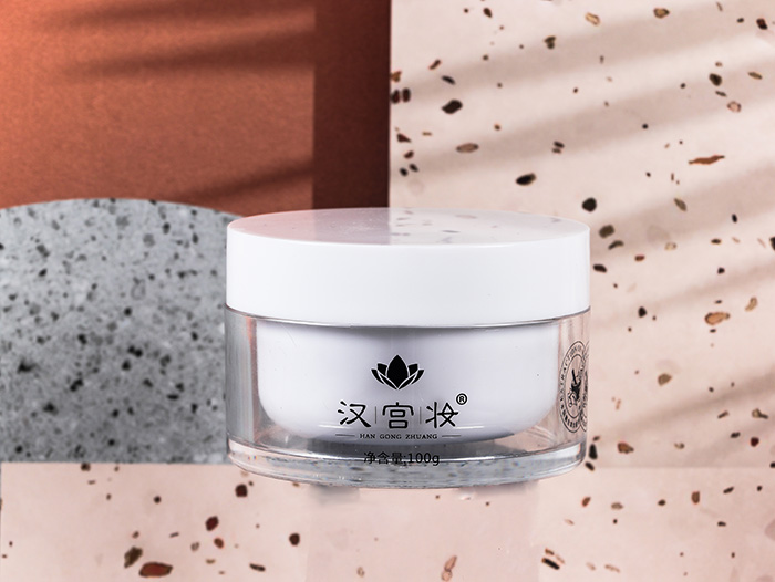 漢宮妝草本養(yǎng)顏靚膚膏 漢宮妝草本養(yǎng)顏靚膚膏
