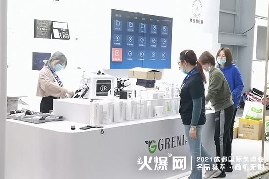 成都美業(yè)博覽會(huì)火熱布展中 成都美業(yè)博覽會(huì)火熱布展中