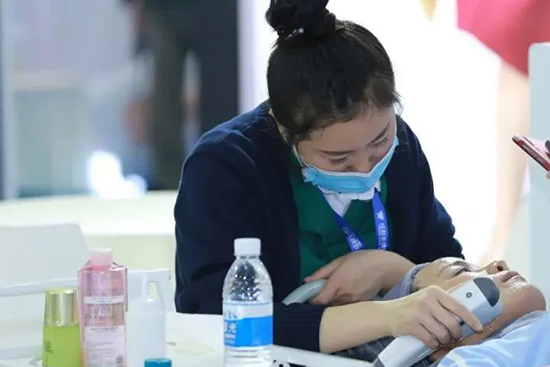 �o�������؁�CCBE�����С��ؑcվ������