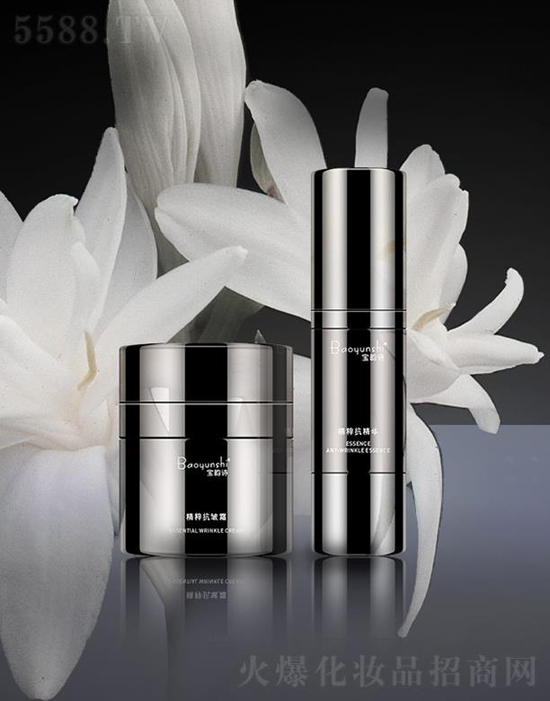 寶韻詩精粹抗皺禮盒 寶韻詩精粹抗皺禮盒