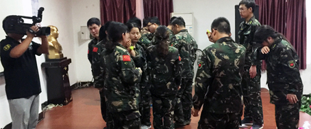 領(lǐng)袖受罰、團隊集體承擔(dān)！