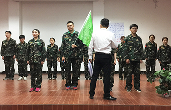 成王敗寇，再辣的青椒、再冷的冰水甘心承受！