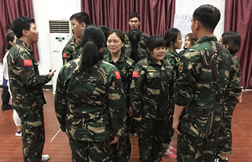 世界上最美好的聲音就是贊美！