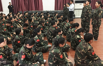 干部招聘，領(lǐng)袖現(xiàn)場兌現(xiàn)承諾！