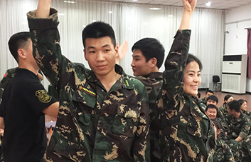 運籌帷幄方可決勝千里，分秒必爭方可跑贏人生！