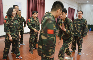 要成功，就要努力，要結(jié)果，就要拼命爭??！